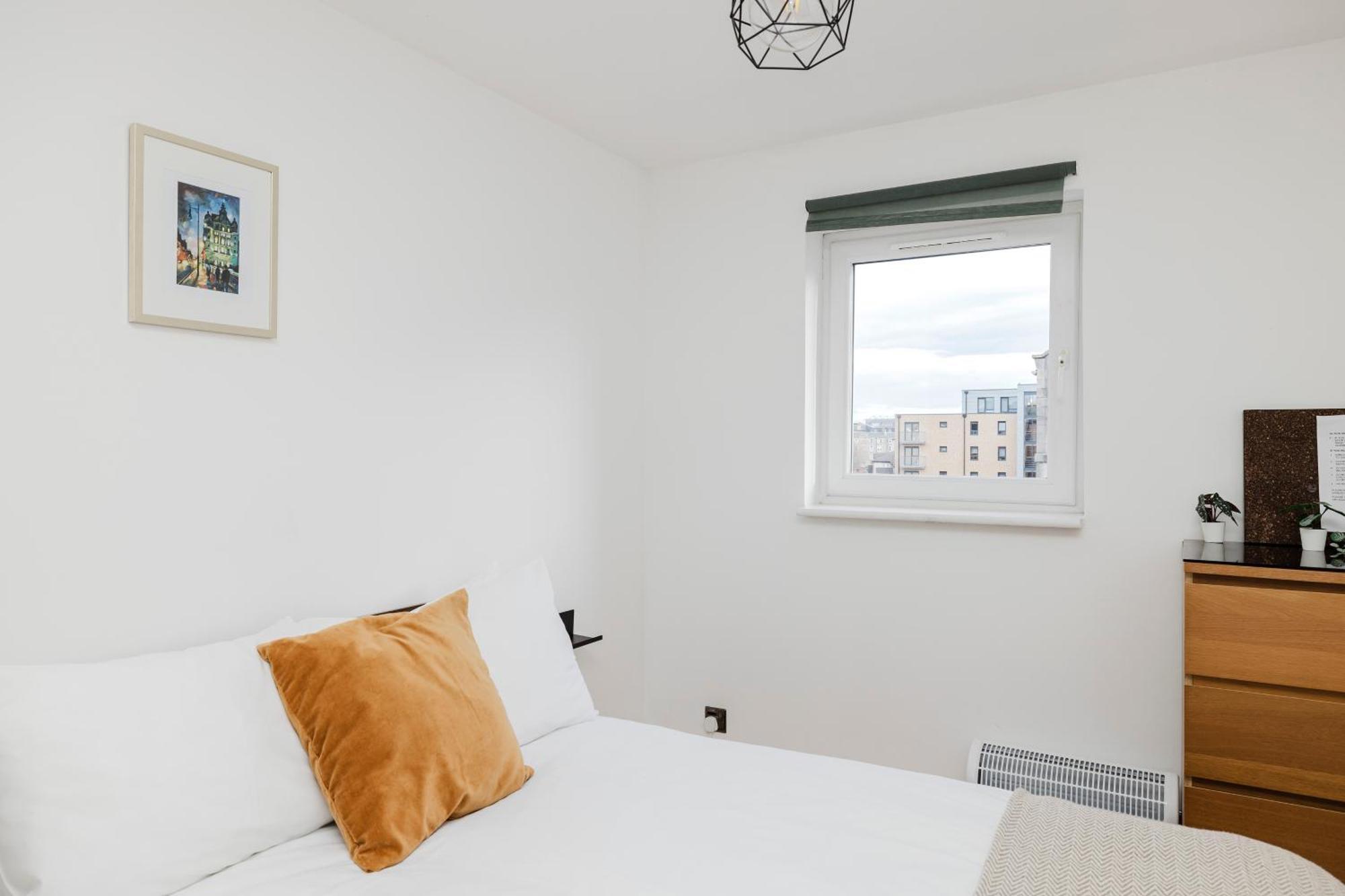 Appartamento Joivy Welcoming Flat Near Park Edimburgo Esterno foto