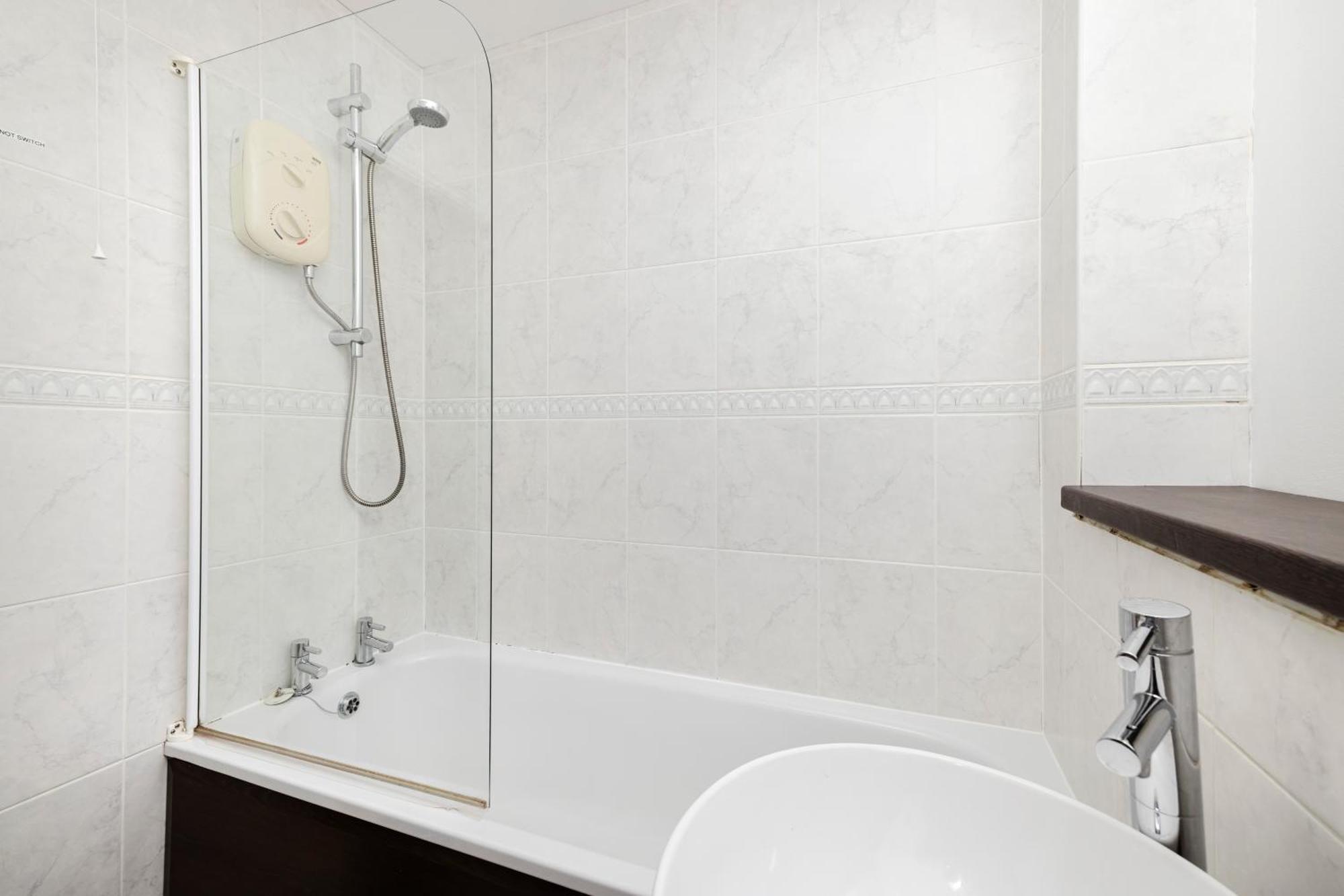 Appartamento Joivy Welcoming Flat Near Park Edimburgo Esterno foto